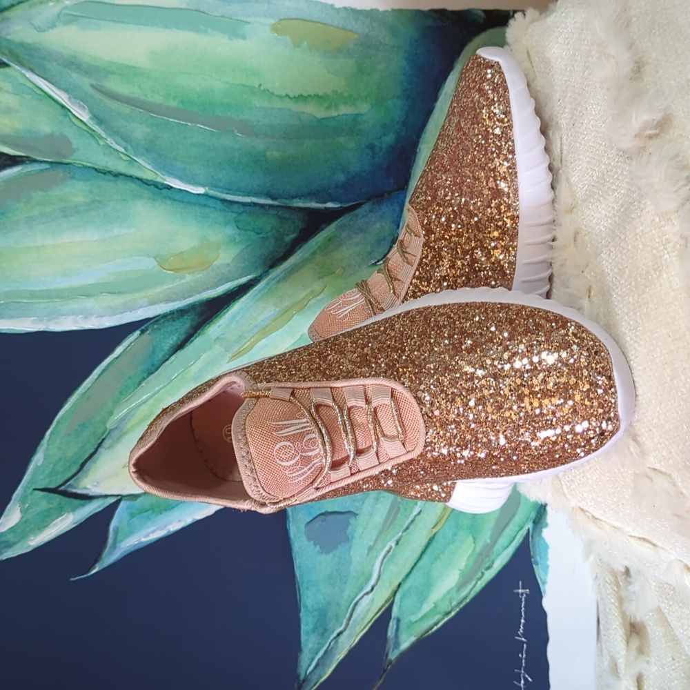 NEW Forever 21 Rose Sparkle Women's Size 10